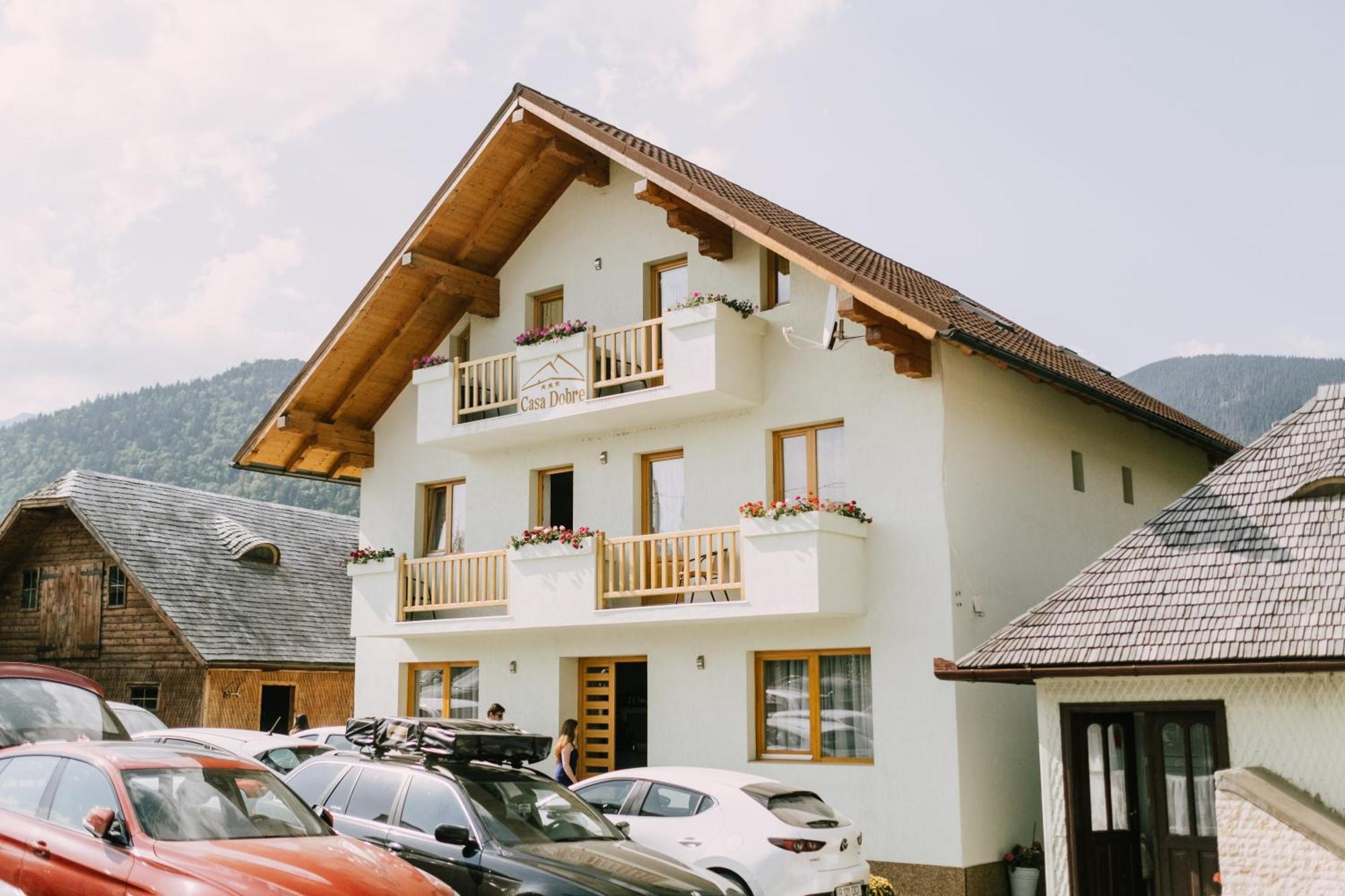 Pensiunea Casa Dobre Мэгура Экстерьер фото